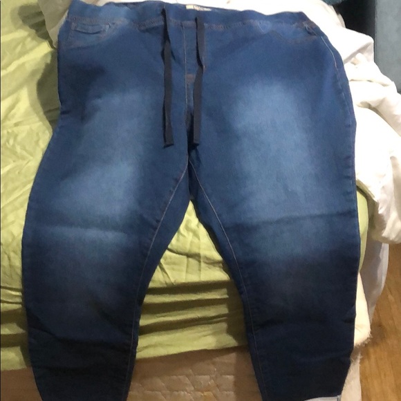 lei Denim - l.e.i jeans